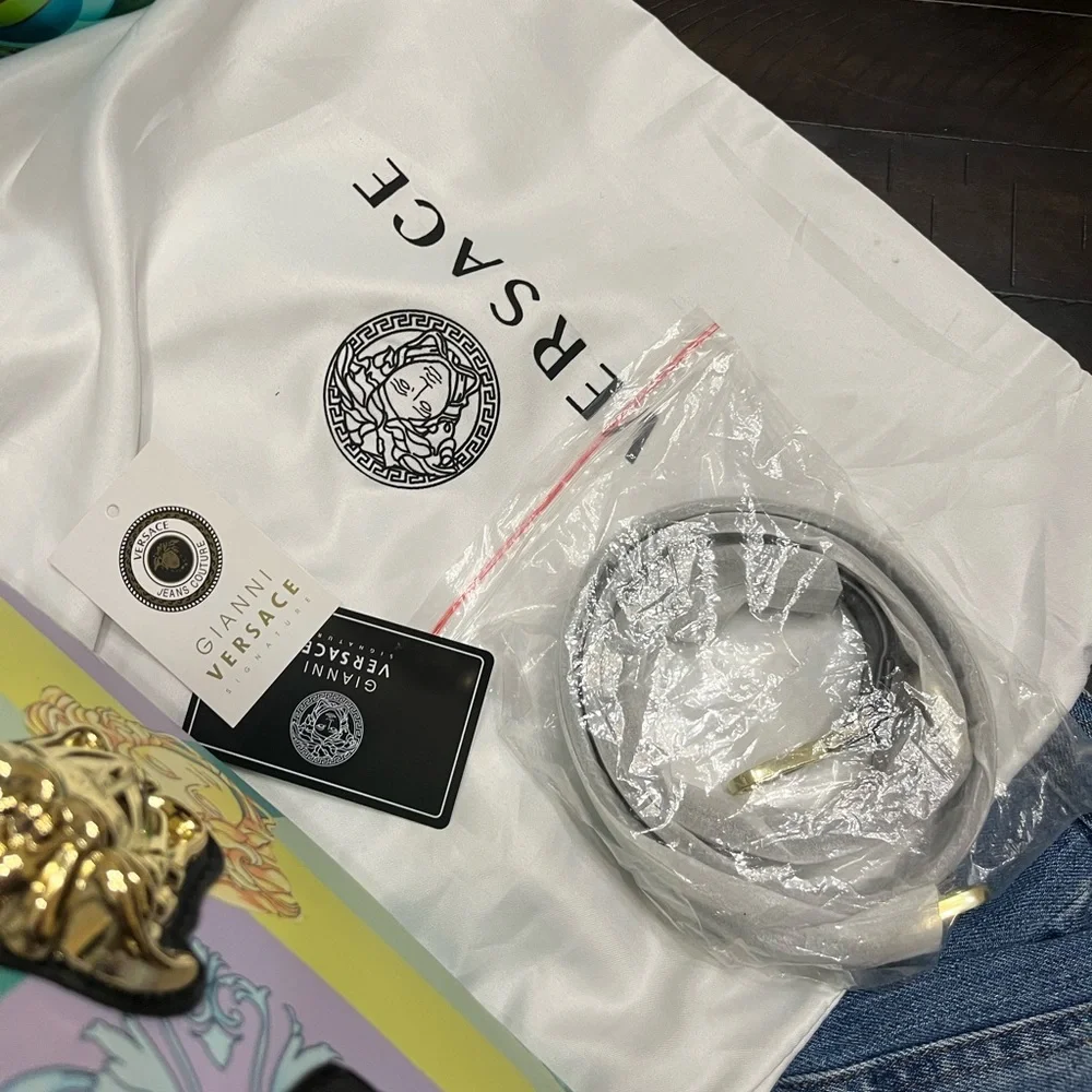 Brand New Gianni Versace Bag - Picture 3 of 9